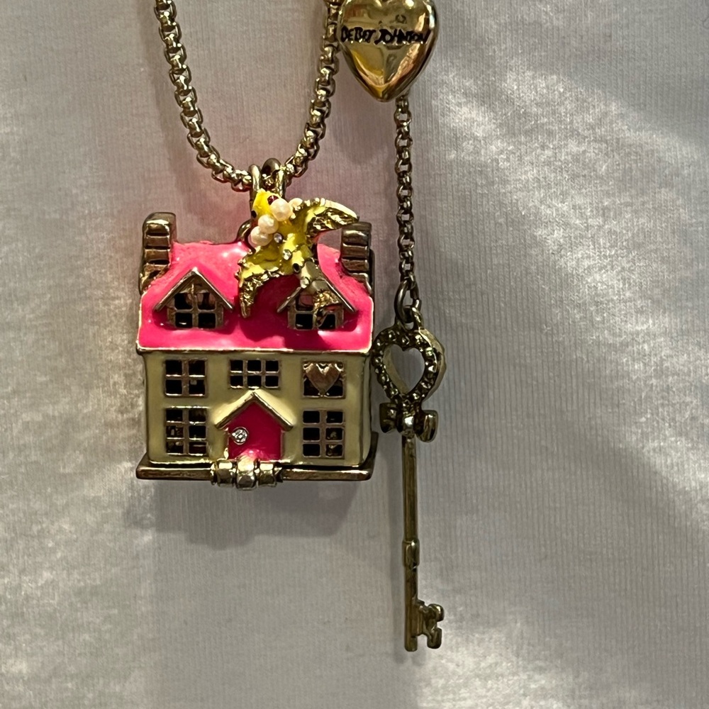 Betsey Johnson Pink and Gold House Necklace